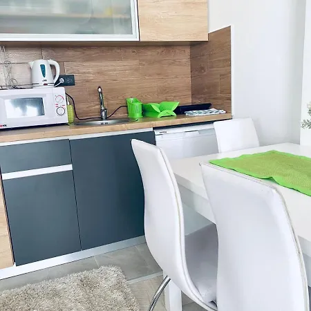 Milmari P03 Apartment *