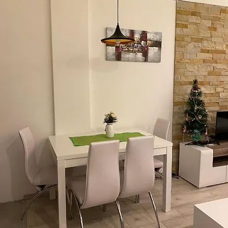 Milmari P03 Apartment *